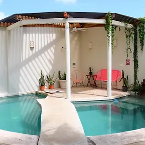 Pecari 3* Cancún
