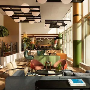 https://nh-amsterdam-museum-quarter.utrechthotels.net