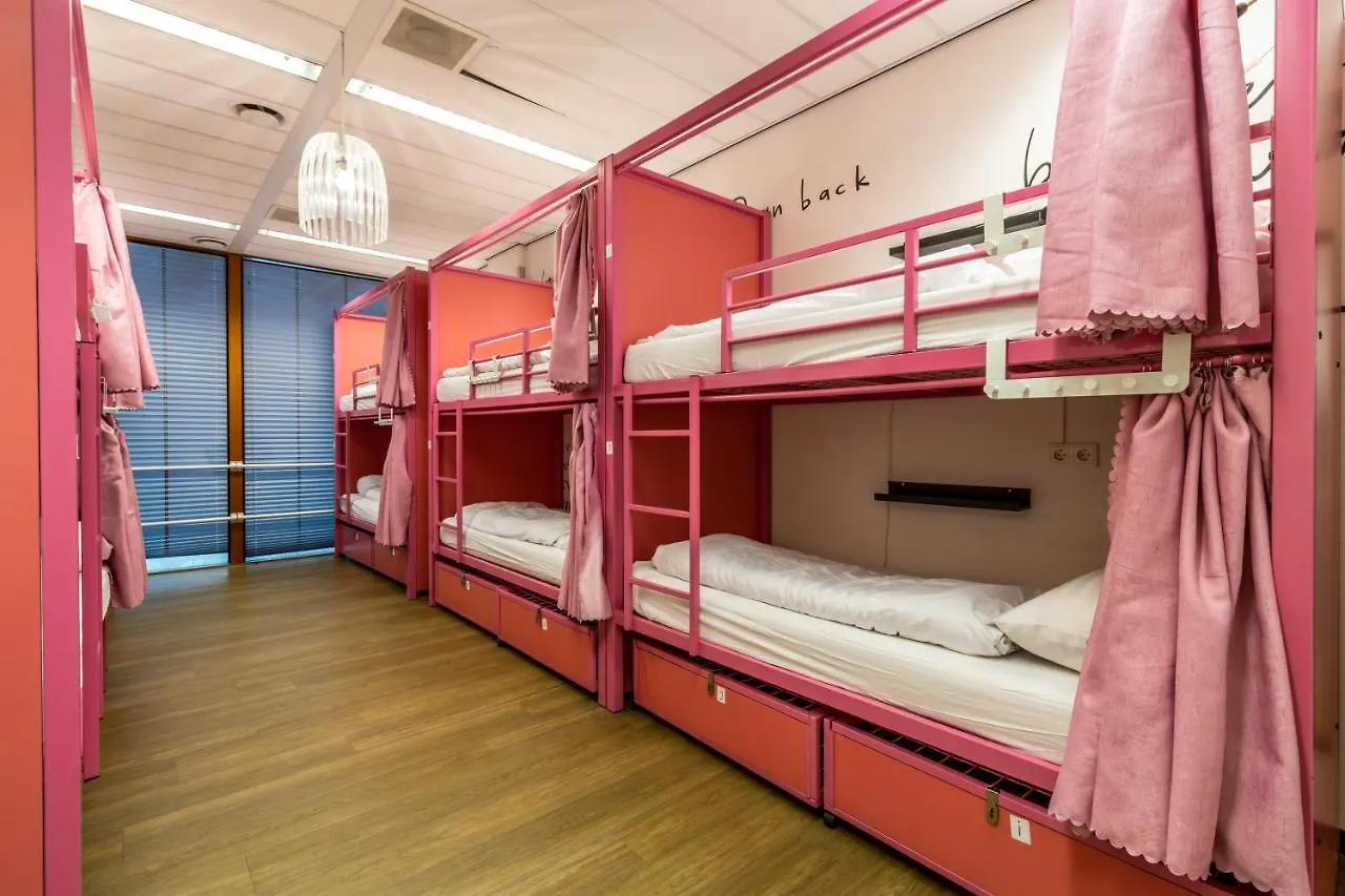 Hostelle - Women Only Hostel Άμστερνταμ 0*,  Ολλανδία